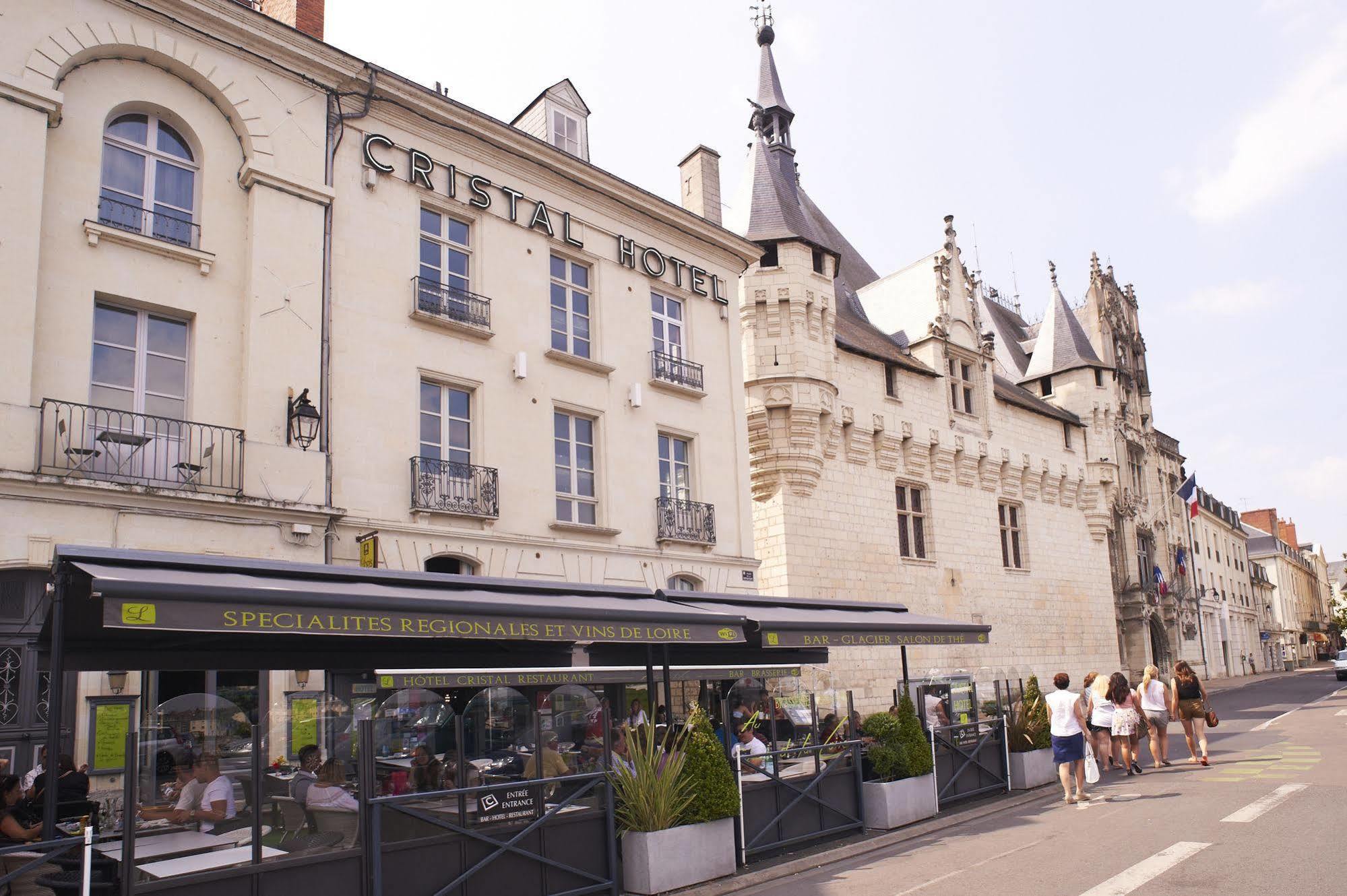 Cristal Hotel Restaurant - Logis Hotels Saumur Bagian luar foto